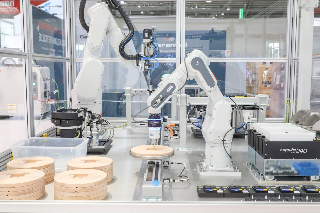 Choosing The Right Equipment For A Flexible Automation Cell Omnirobotic