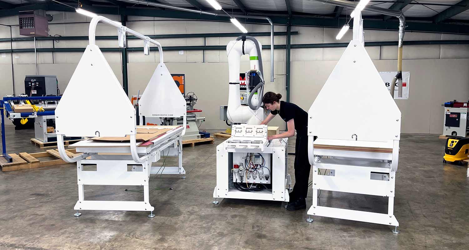 Arielle readies the PSA-80 Pro for the demo at the Focus Show at J&G Machinery, Sanford, NC