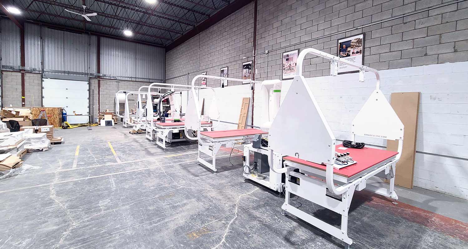 The PSA-80 Pro product line showcased at our expanded 6,500-sq.-ft. (603.8 sq.-m) facility in Laval’s industrial district.