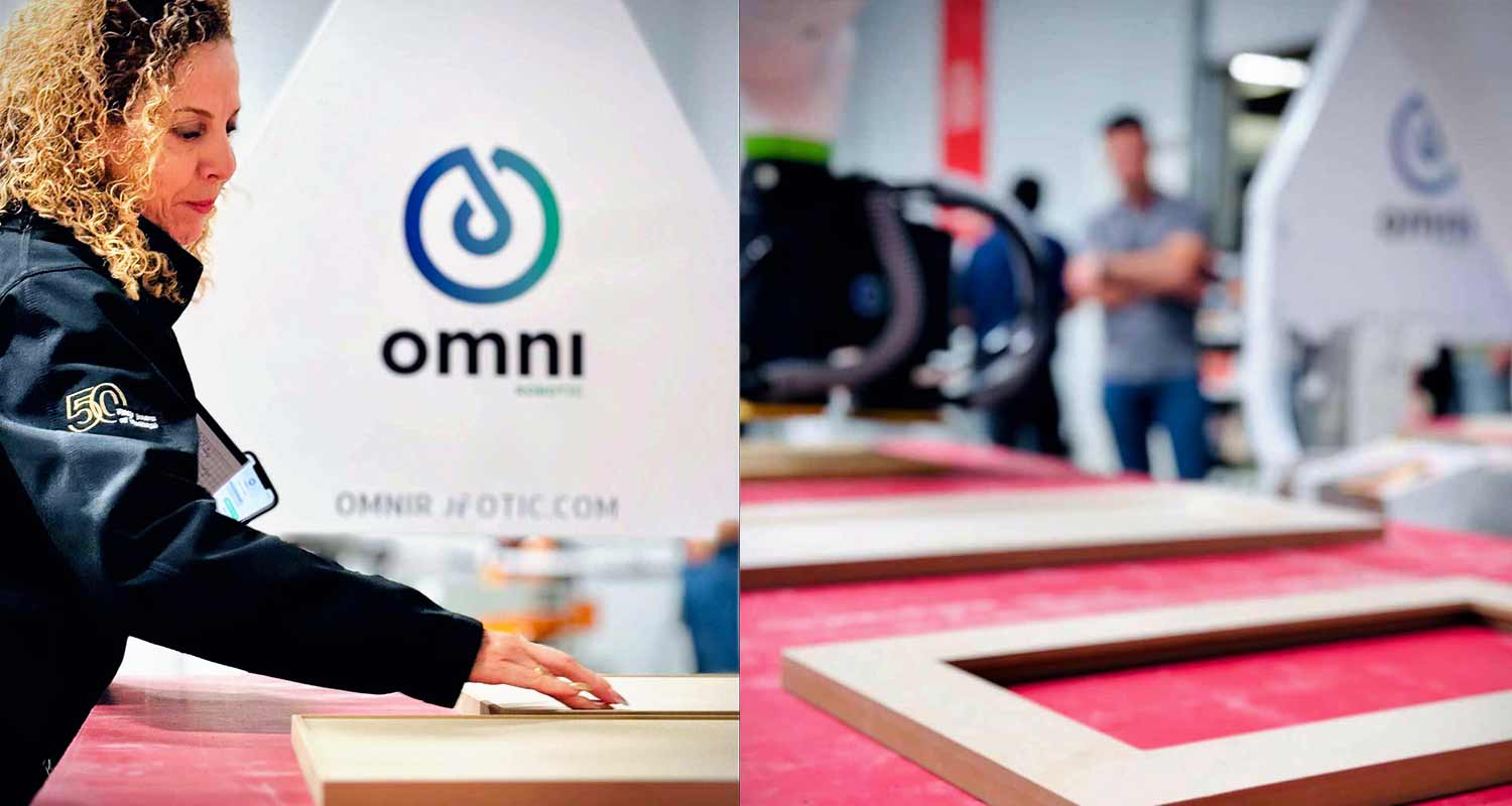 A customer closely inspects the superior sanding quality delivered by the PSA-80 PRO at Woodworking Technology Days, Akhurst, Toronto, October 2024.